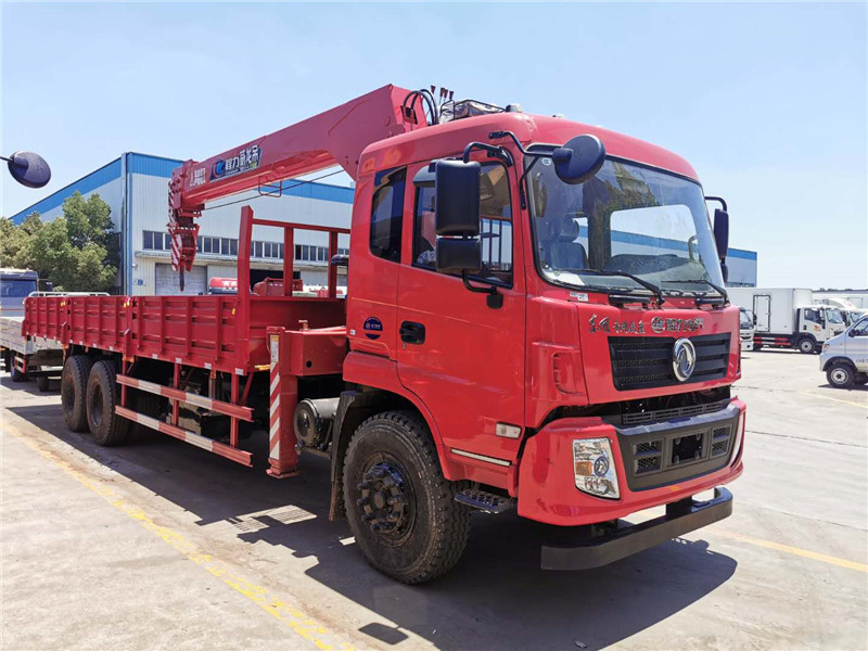 東風專底913后雙橋12噸隨車吊